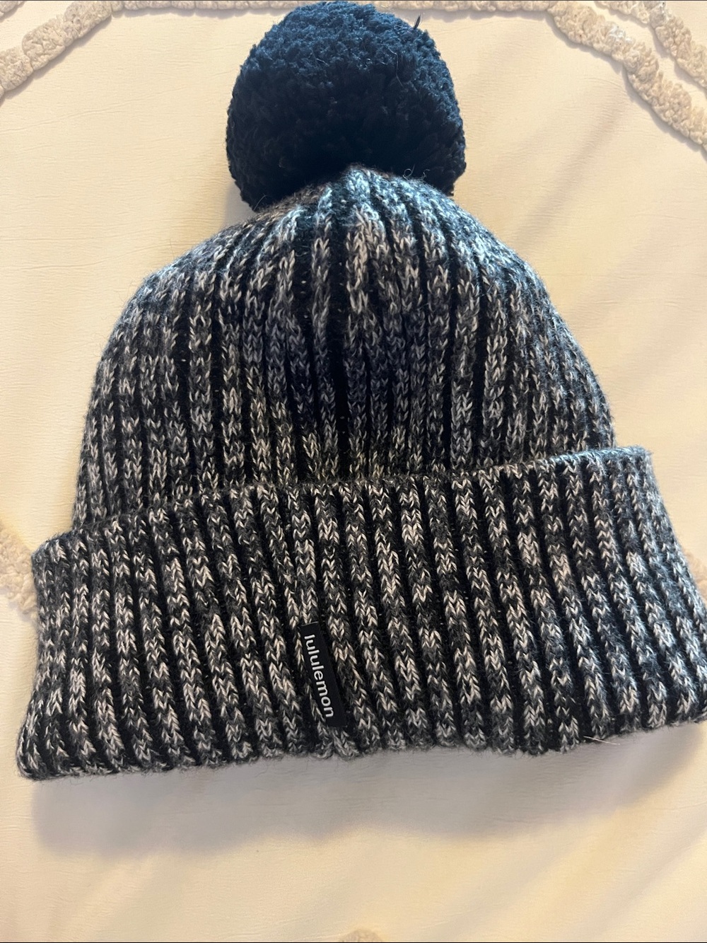 lululemon athletica Kids Black & Gray Pom-Pom Rib Knit Beanie